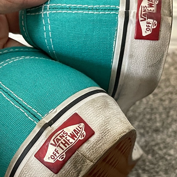 Men’s Vans 13 - Picture 2 of 3
